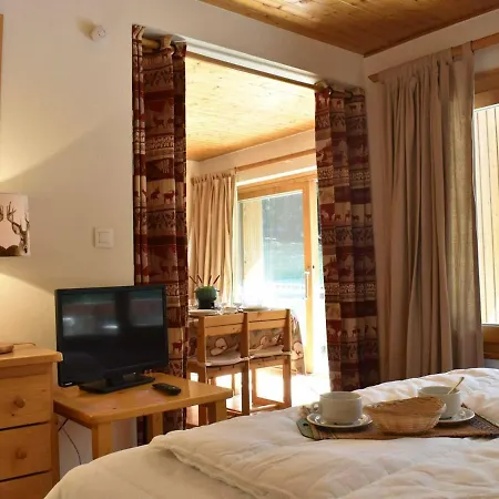 Cosy Pour 4 A 100m Des Pistes, - Proche Commerces Et Restaurants - Fr-1-180-71 * Méribel